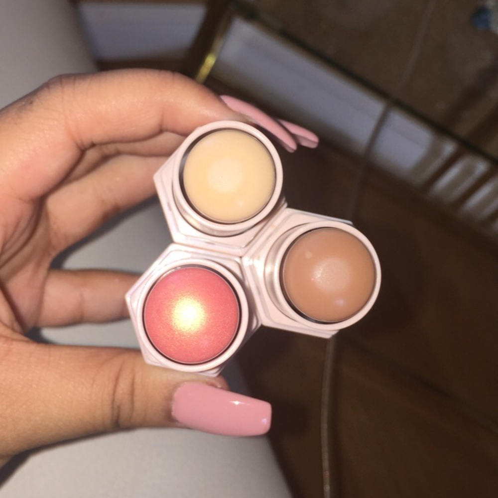 Fenty Beauty Trio Sticks